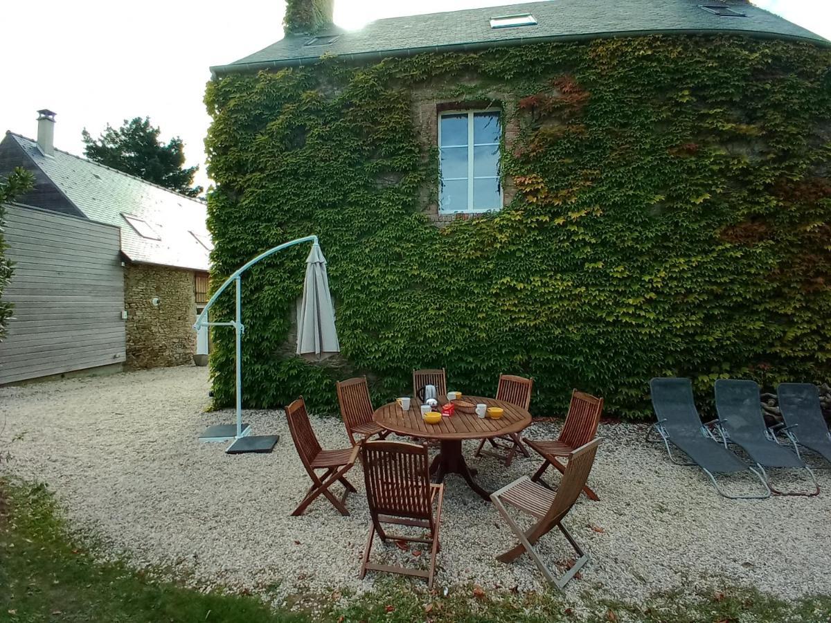 Domaine Des Tisseys Vue Sur Le Mont St Michel Villa Dragey Exteriör bild